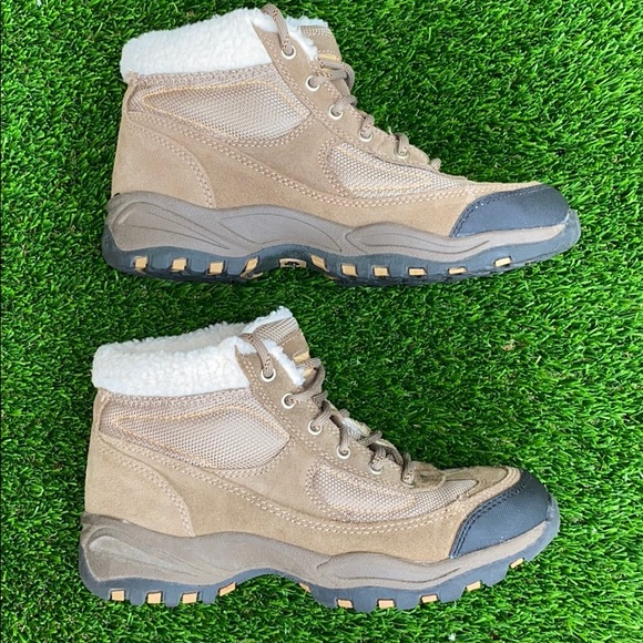 earth spirit hiking boots